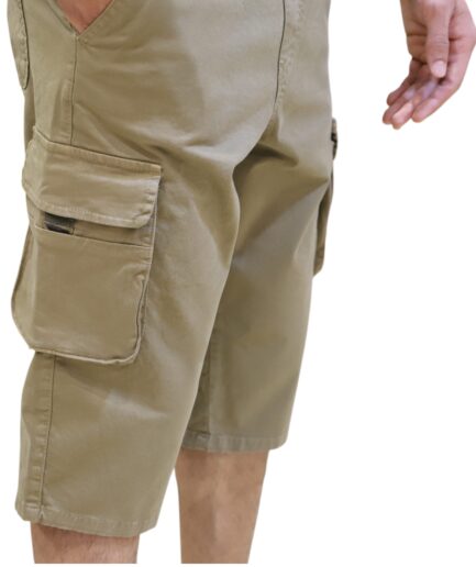 Short caramel
